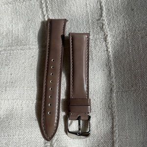 Michele patent leather strap 18mm mauve